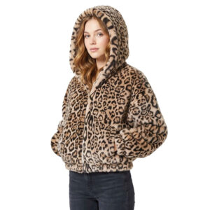 Y9012-leo camel